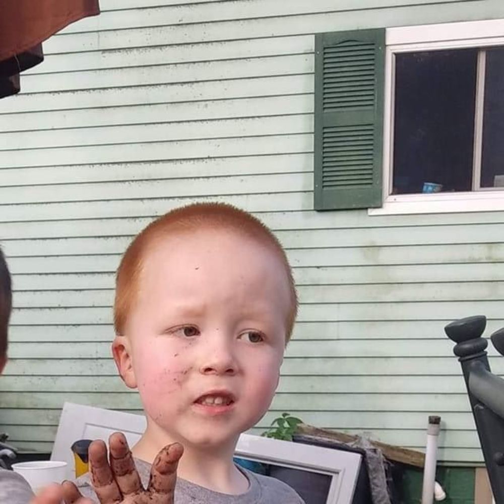 Meet your Posher, Lee